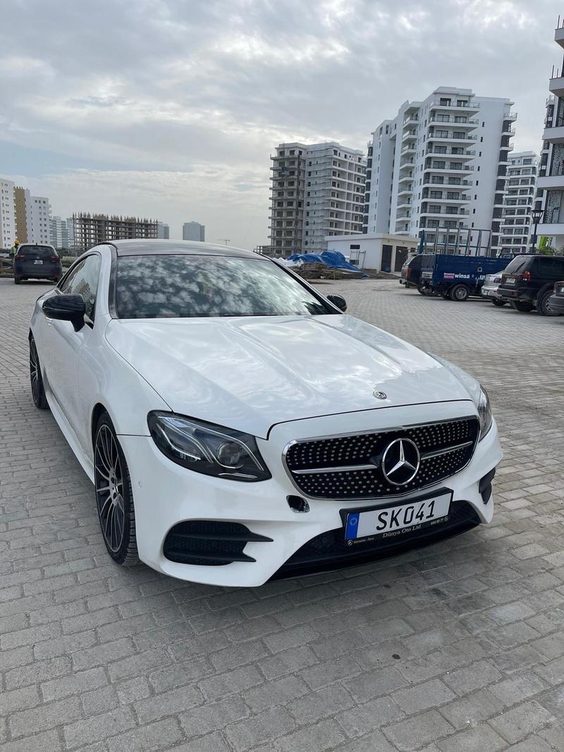 Mercedes-Benz E 220d — 1/10