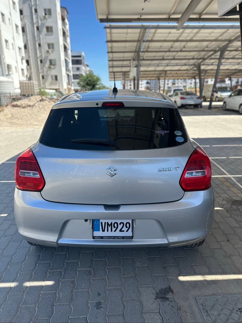 Suzuki Swift — 4