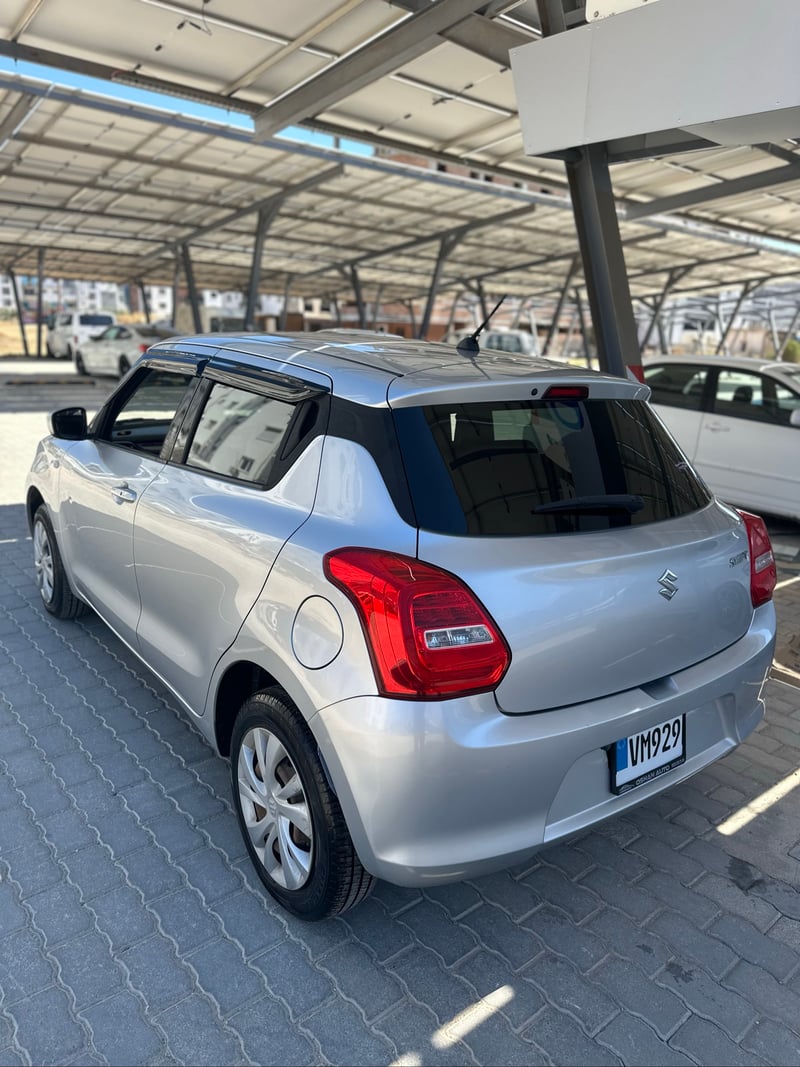 Suzuki Swift — 5