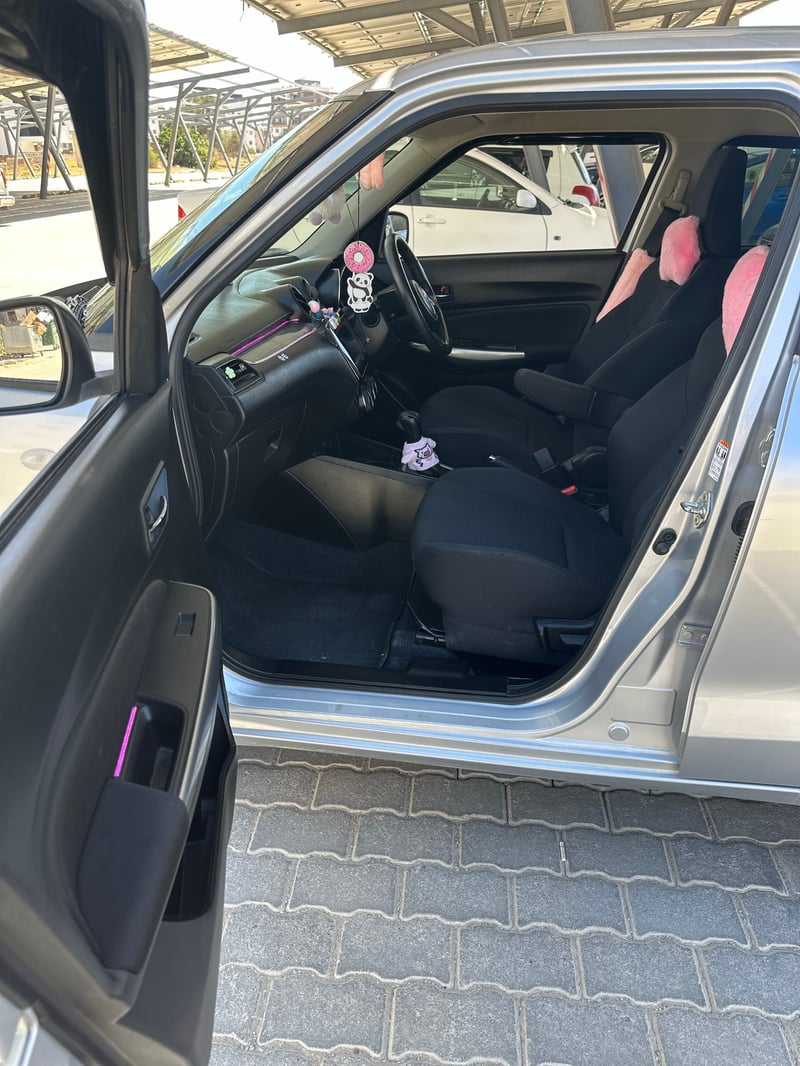 Suzuki Swift — 6