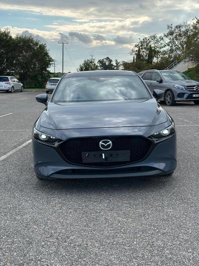 Mazda 3 — 2