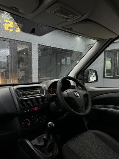 Opel Combo — 9