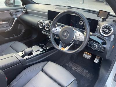 Mercedes-Benz A 200d — 7