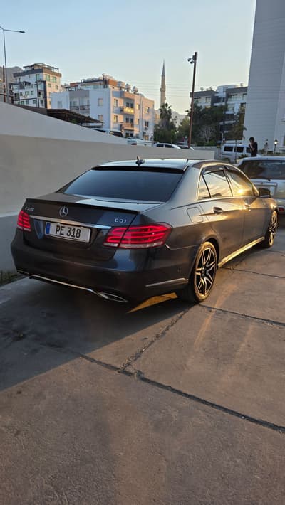Mercedes-Benz E 220d — 2
