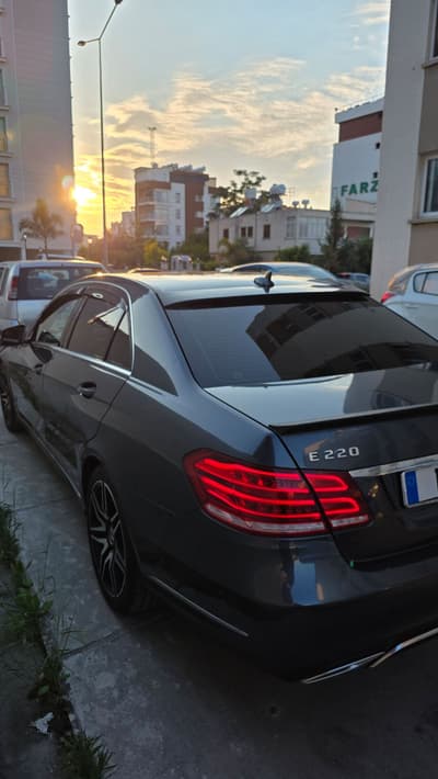 Mercedes-Benz E 220d — 3