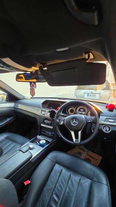 Mercedes-Benz E 220d — 4