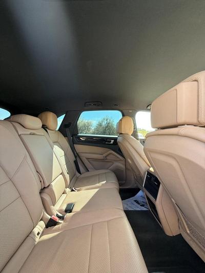 Porsche Cayenne S — 3