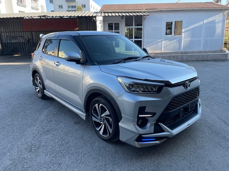 Toyota Raize — 1/9