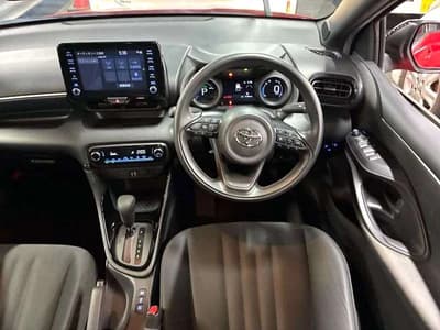 Toyota Yaris — 5
