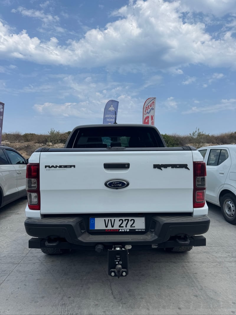 Ford Ranger Raptor — 2