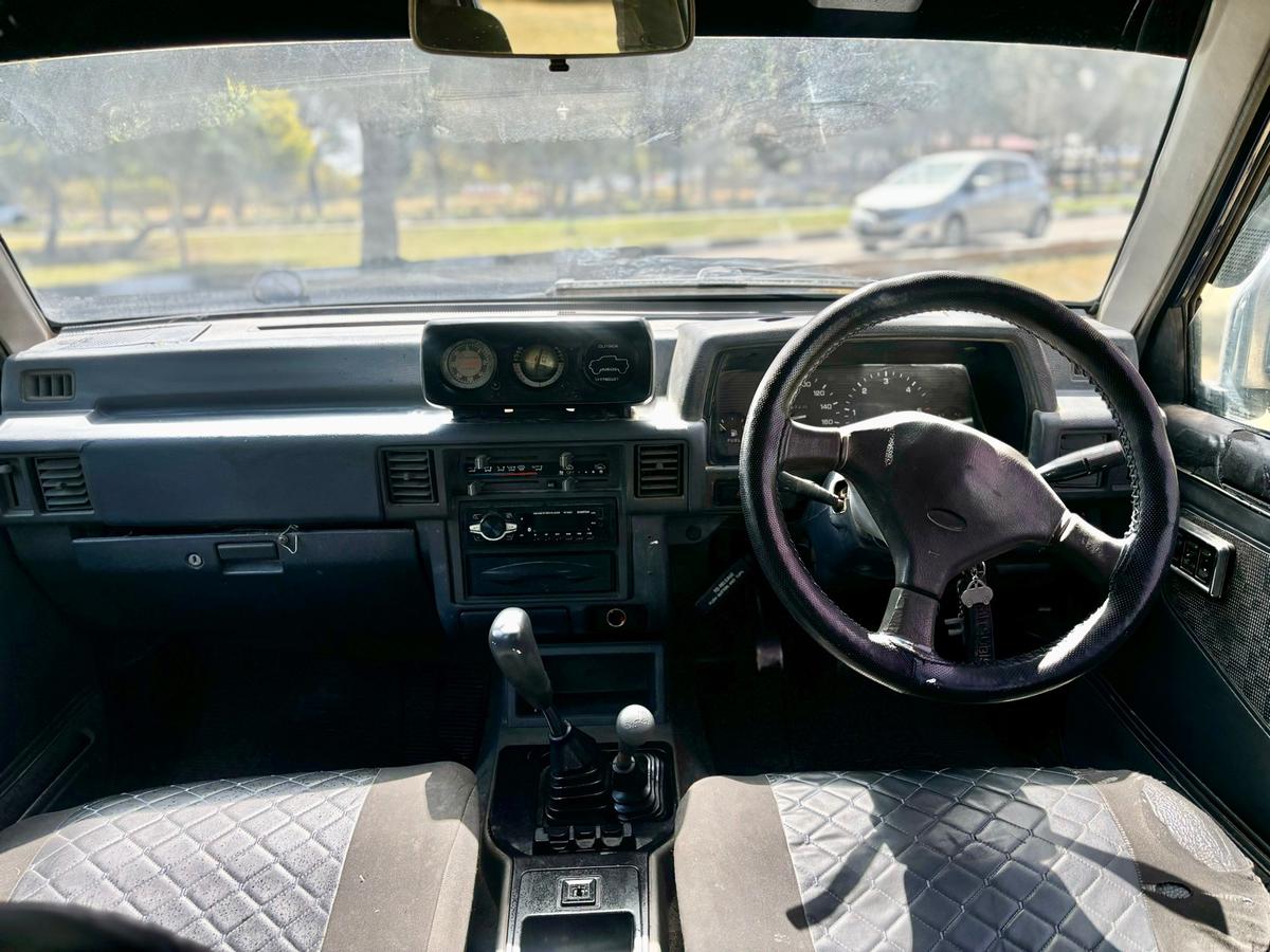 1995 Mitsubishi Strada 7