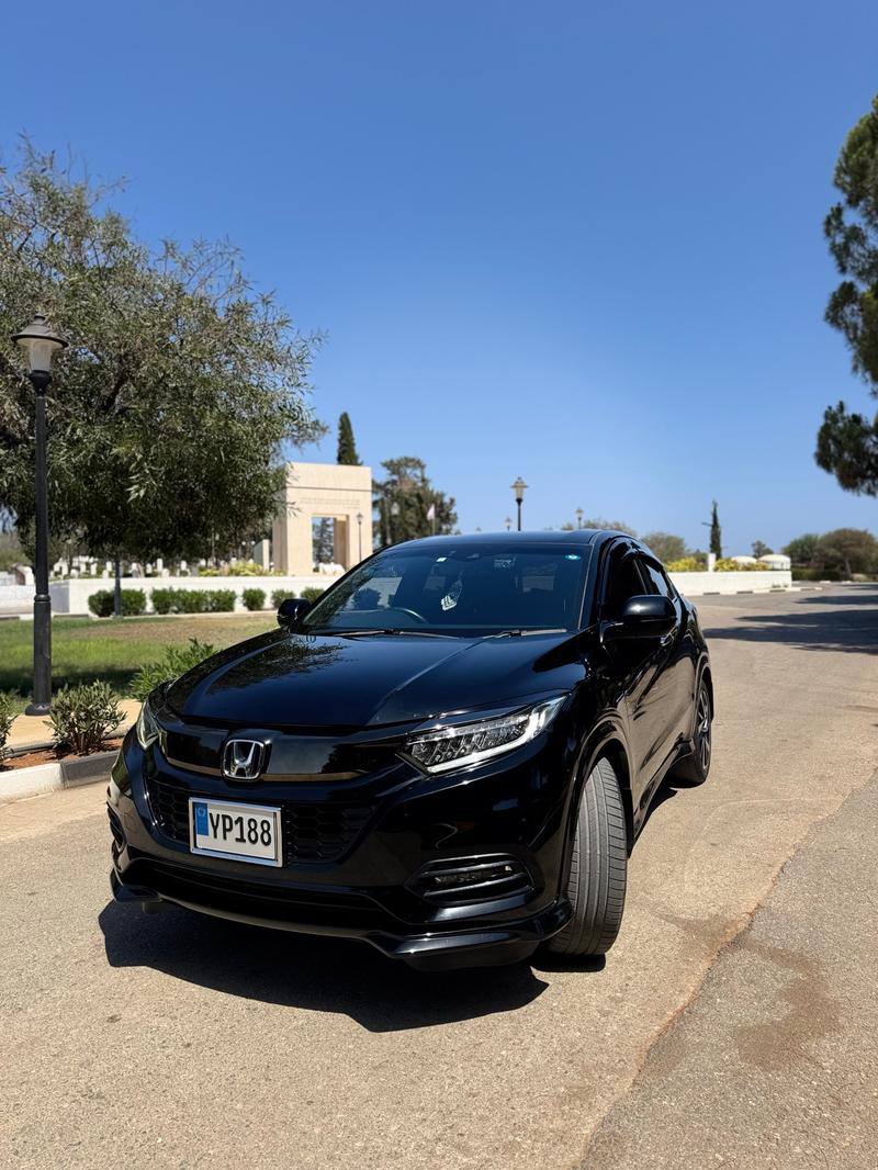 Honda Vezel RS — 1/9