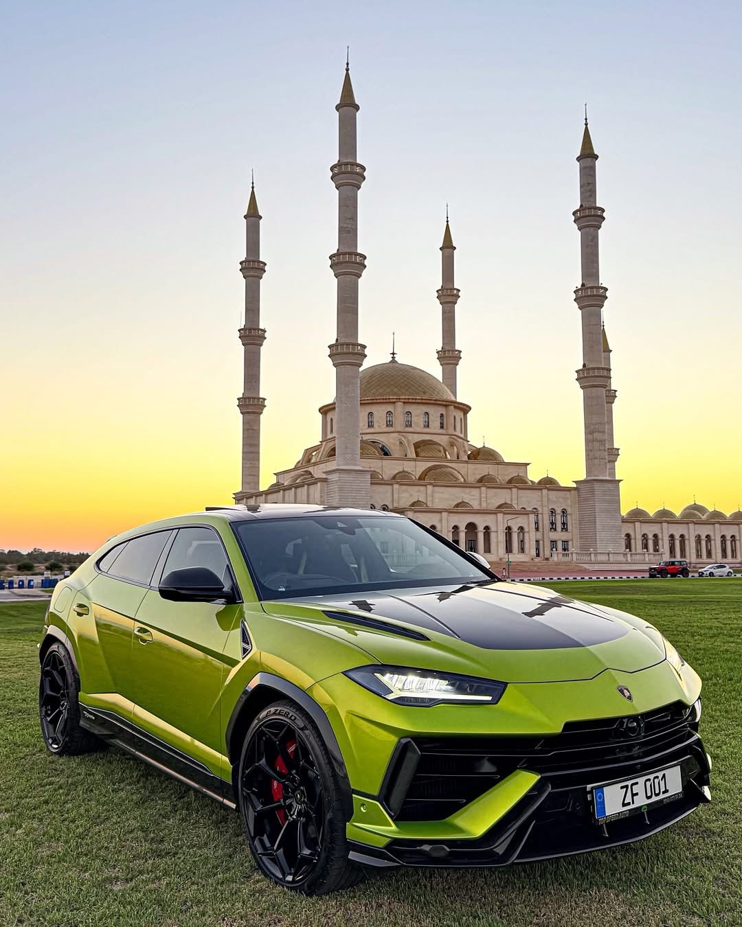 Lamborghini Urus 2024 Satılık İkinci El - Thumbnail 2