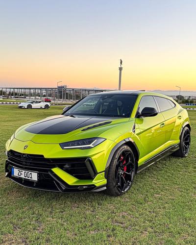 Lamborghini Urus — 1