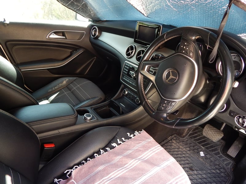 Mercedes-Benz GLA 180 — 2