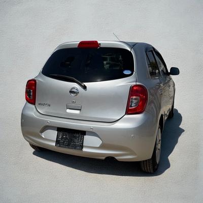 Nissan March — 4