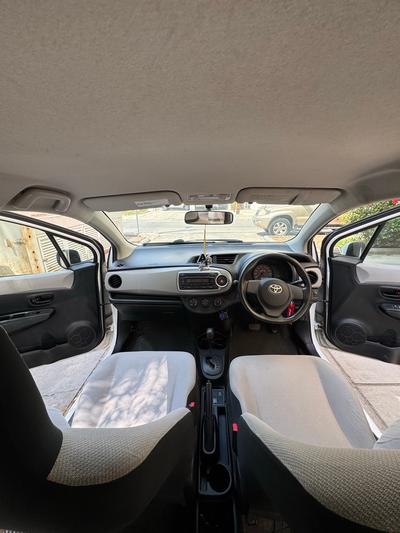 Toyota Vitz — 5