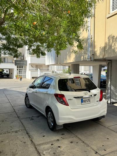 Toyota Vitz — 4