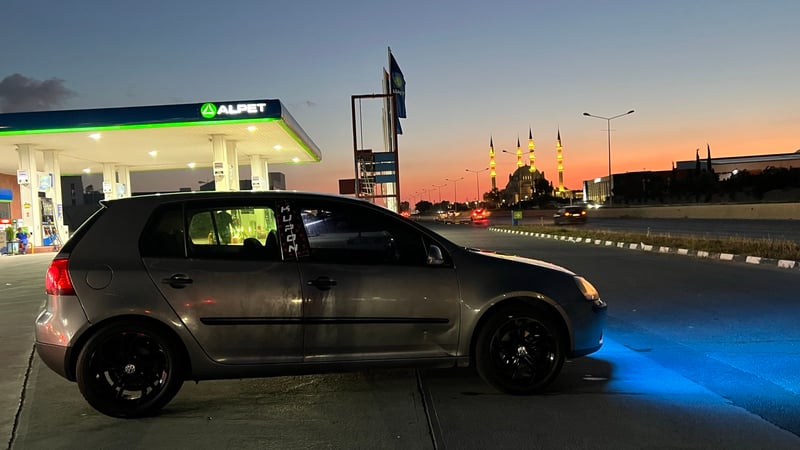 Volkswagen Golf — 7