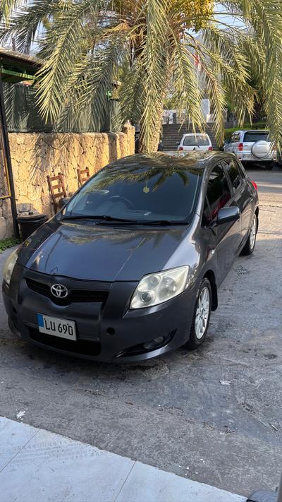 Toyota Auris — 2