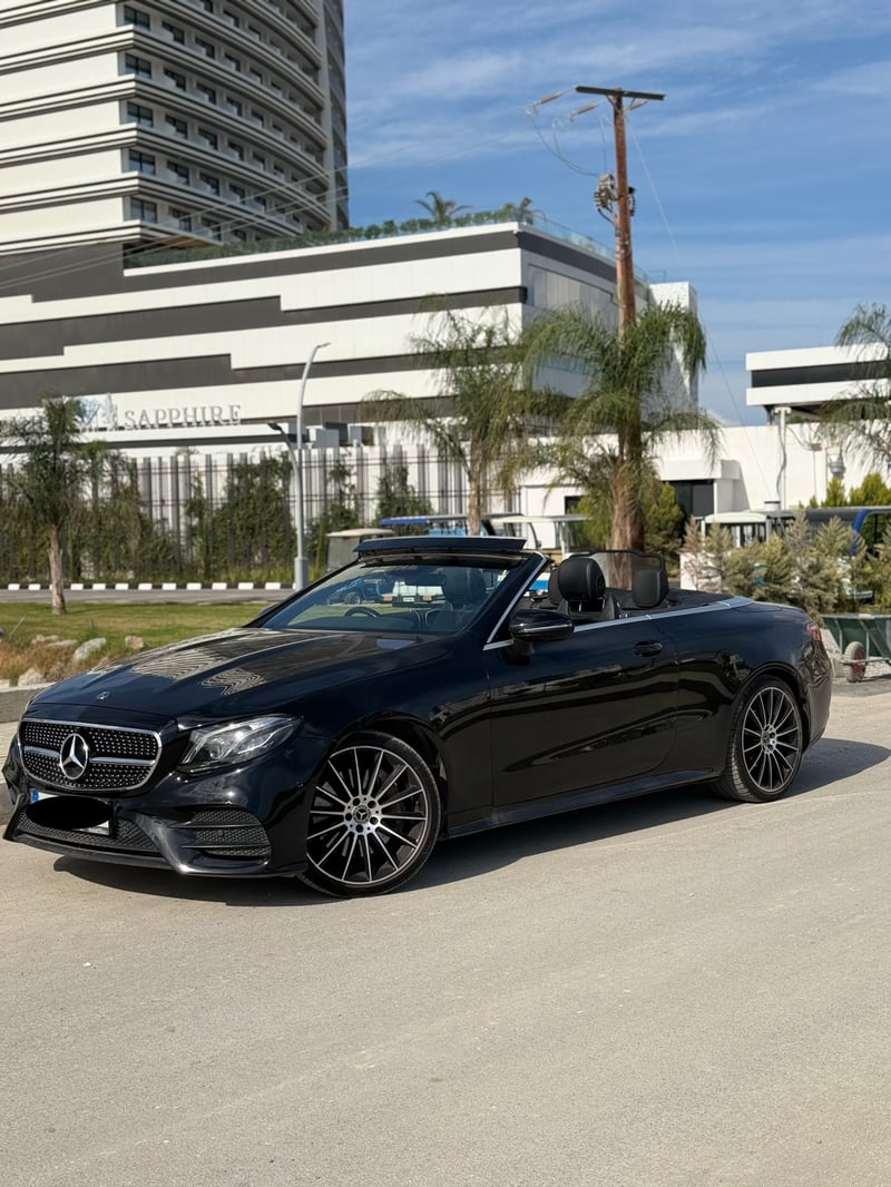 Mercedes-Benz E 300 Cabrio — 1