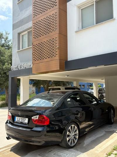 BMW 318i — 3