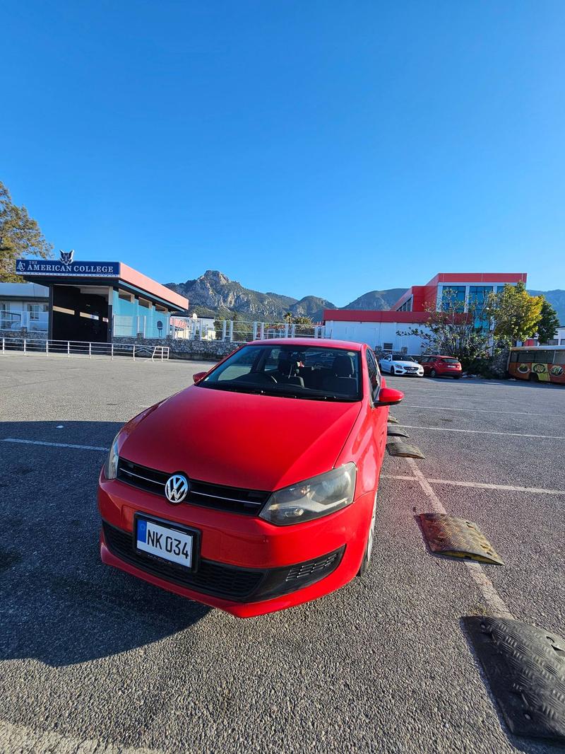 Volkswagen Polo — 1/8