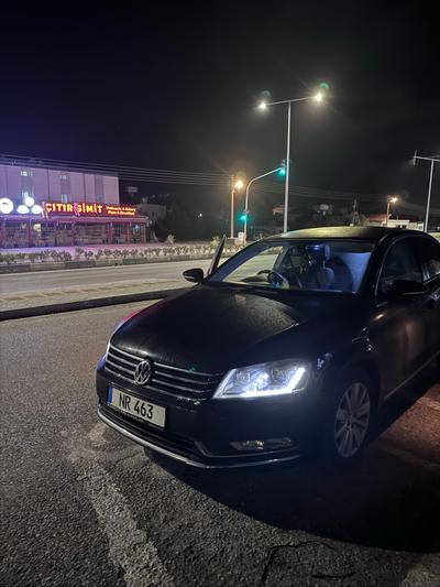 Volkswagen Passat — 9