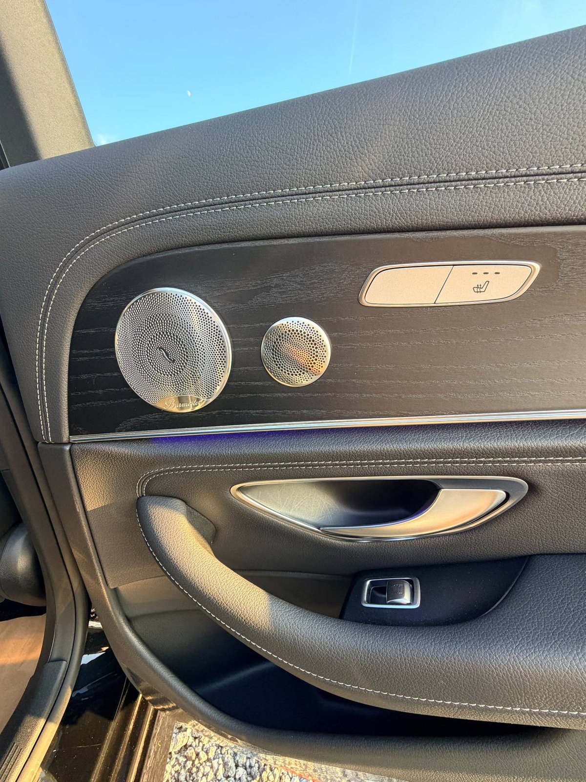 2022 Mercedes-Benz E 220d 7