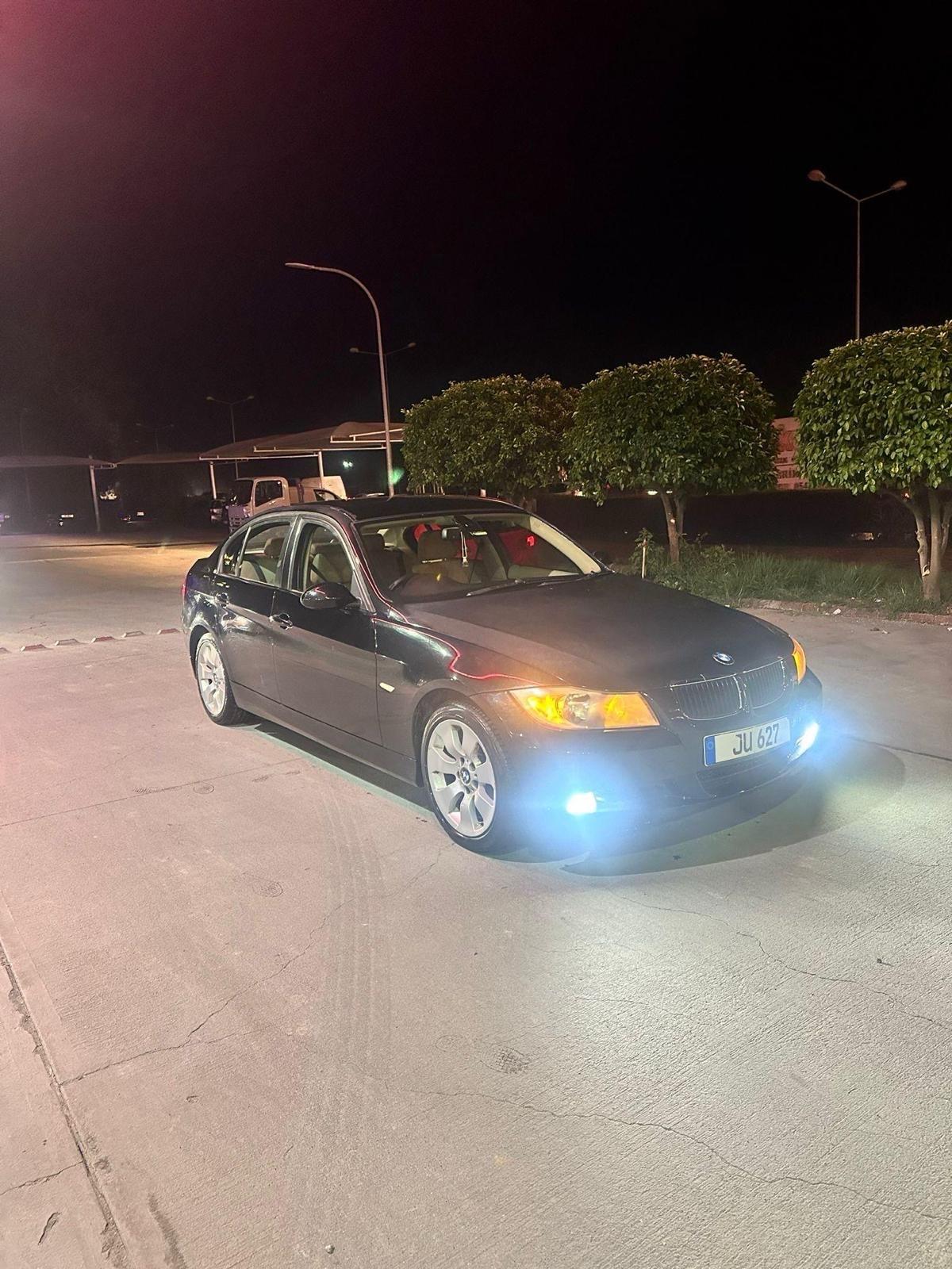 2007 BMW 318i