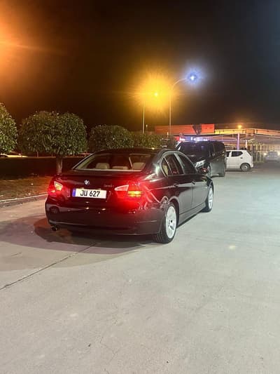BMW 318i — 3