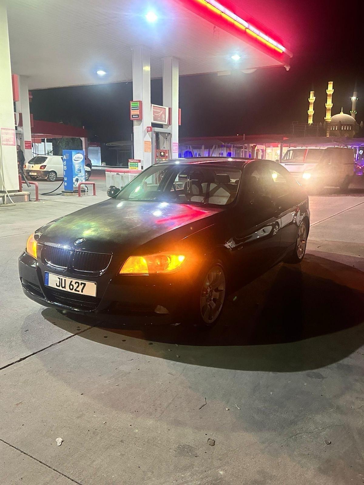 2007 BMW 318i 5