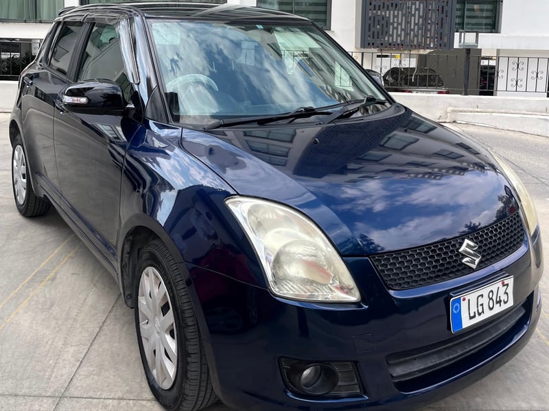 Suzuki Swift — 2