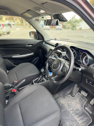 Suzuki Swift — 8