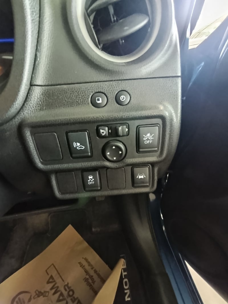 Nissan Note — 10