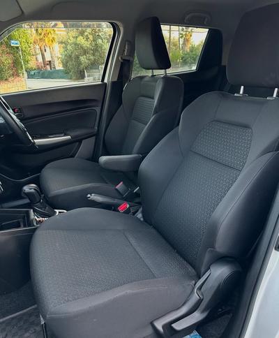 Suzuki Swift — 8