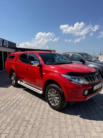 Mitsubishi L200 — 2