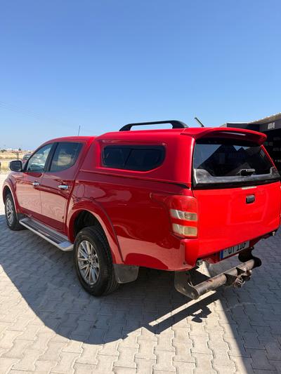 Mitsubishi L200 — 5