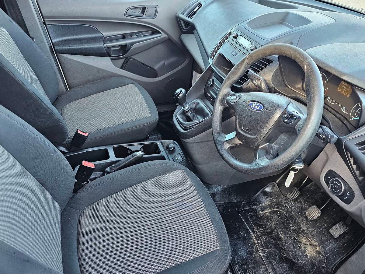 2019 Ford Transit Connect 5