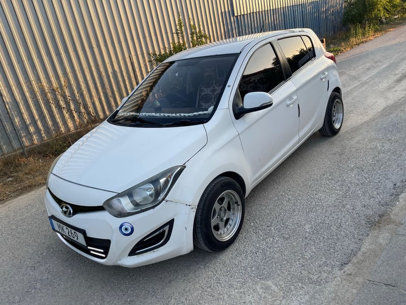 Hyundai i20 — 1