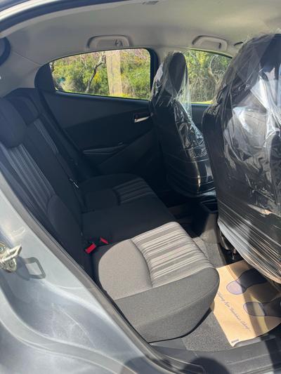 Mazda 2 — 6