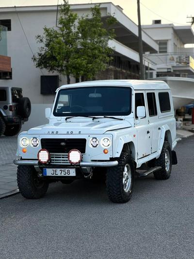 Land Rover Santana — 1