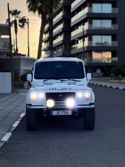 Land Rover Santana — 3