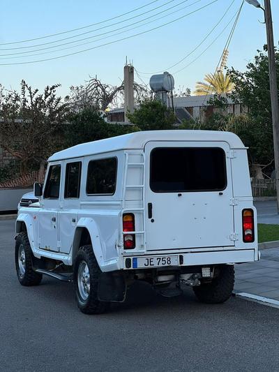Land Rover Santana — 5