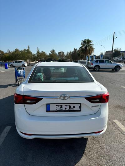 Toyota Avensis — 3
