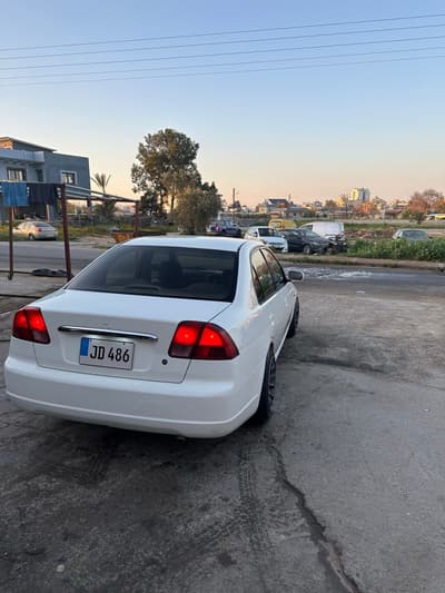 Honda Civic — 4