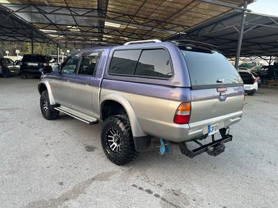 Mitsubishi Strada — 2