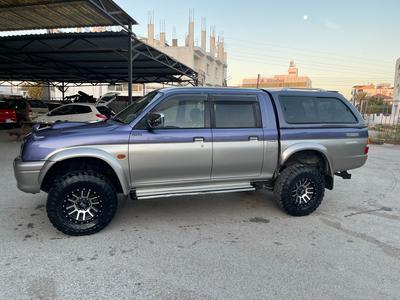 Mitsubishi Strada — 5