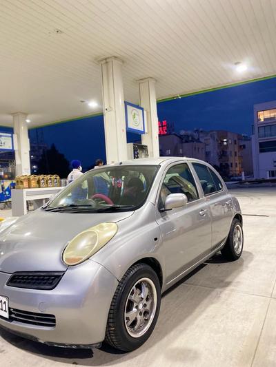 Nissan March — 7
