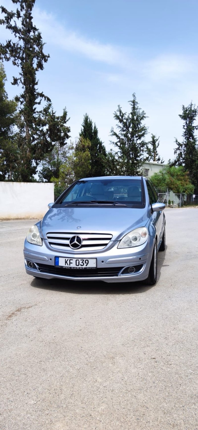 Mercedes-Benz B 150 — 4